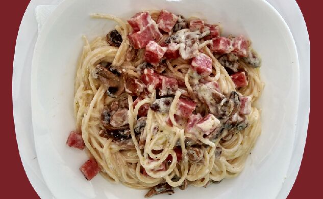 Espaguetis carbonara